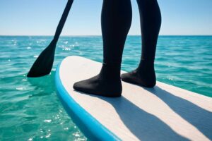 SUP中の足の甲の日焼けを防ぐ！初心者が見落としやすい対策法